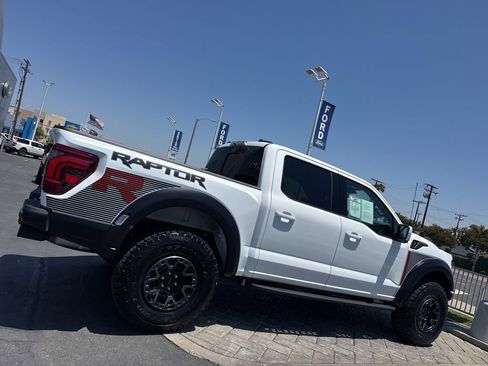 Used 2025 Ford F150 Raptor w/ Equipment Group 803A Raptor R AWD/4WD image 2