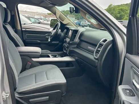 Used 2019 RAM 1500 Big Horn AWD/4WD image 9