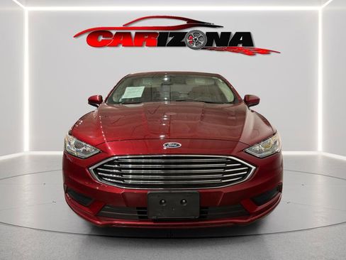 Used 2017 Ford Fusion SE w/ Fusion SE Technology Package image 13