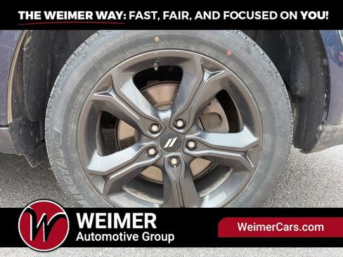 Used 2019 Dodge Journey Crossroad w/ Nav & Sun Group AWD/4WD image 10