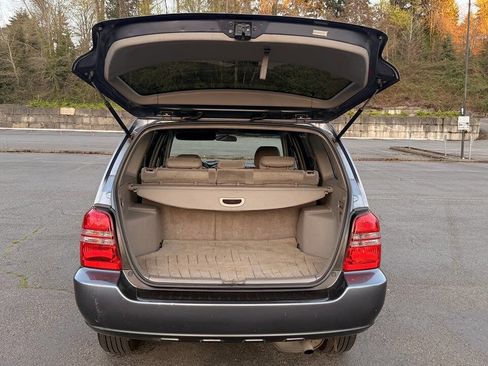 Used 2003 Toyota Highlander 2WD image 12