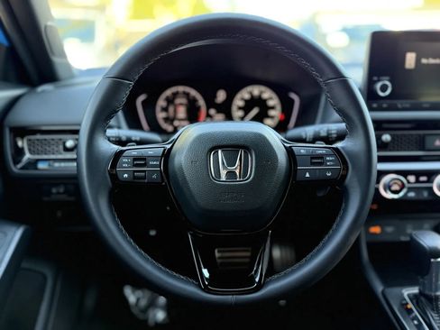 Used 2025 Honda Civic Sport image 20