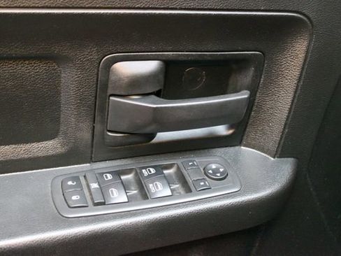 Used 2019 RAM 1500 Express w/ Wheel & Sound Group AWD/4WD image 15