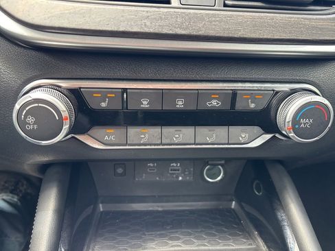 Certified 2024 Nissan Altima 2.5 SV w/ SV Premium Package FWD image 26