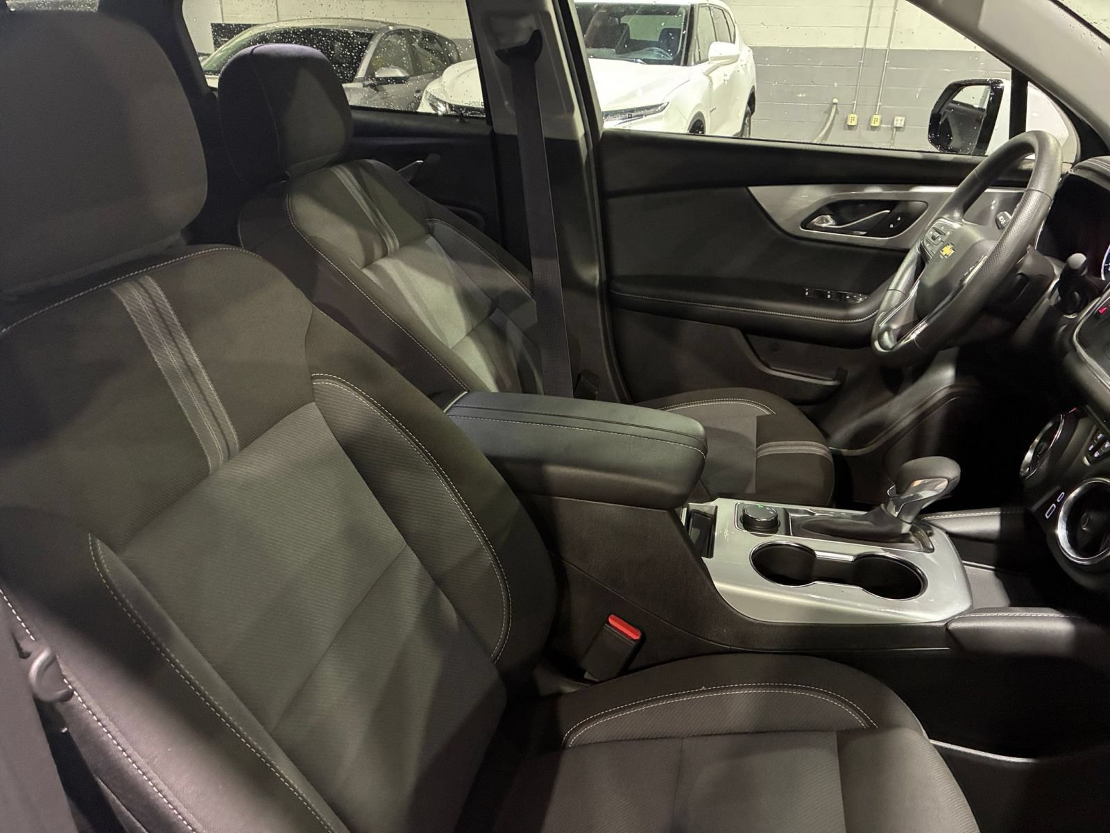 Used 2026 Chevrolet Blazer LT FWD image 30