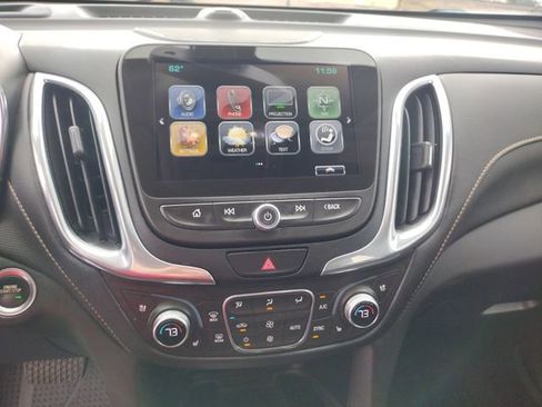 Used 2018 Chevrolet Equinox Premier image 22