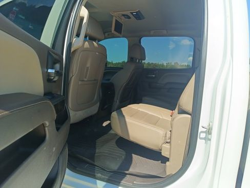 Used 2015 GMC Sierra 2500 Denali w/ Duramax Plus Package image 17