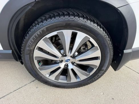 Used 2020 Subaru Ascent Limited w/ Technology Package AWD/4WD image 31