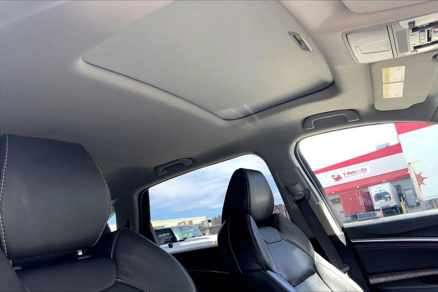 Used 2020 Acura MDX w/ Technology Package FWD image 30