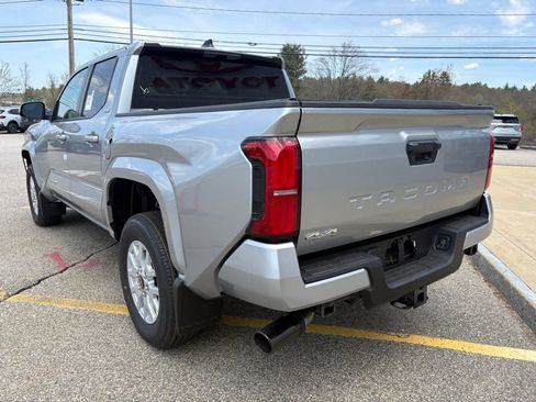 New 2026 Toyota Tacoma SR5 AWD/4WD image 3