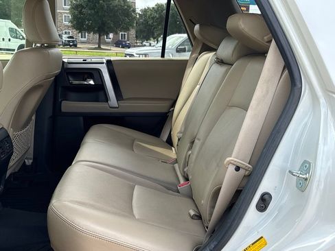 Used 2022 Toyota 4Runner Limited AWD/4WD image 16