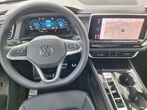 New 2026 Volkswagen Atlas Cross Sport SEL Premium R-Line AWD/4WD image 21