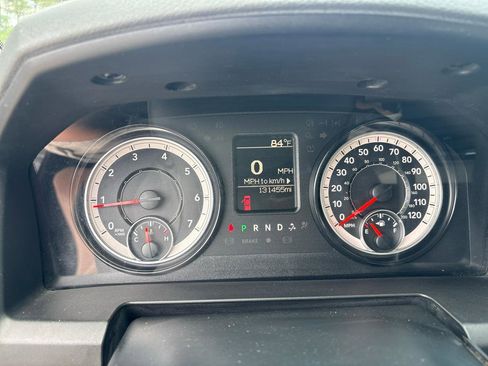 Used 2018 RAM 2500 Tradesman w/ Chrome Appearance Group AWD/4WD image 10