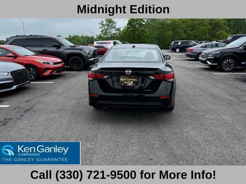 Used 2022 Nissan Sentra SR w/ Midnight Edition FWD image 6