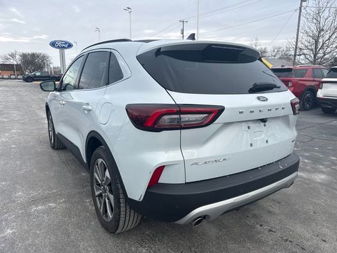 Used 2025 Ford Escape Platinum w/ Premium Technology Package image 9