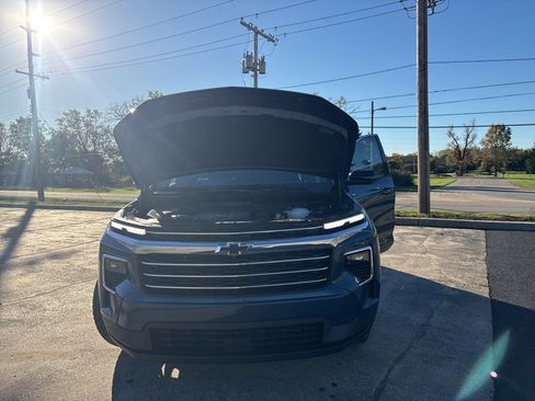 New 2026 Chevrolet Traverse LT w/ Driver Confidence Package image 34