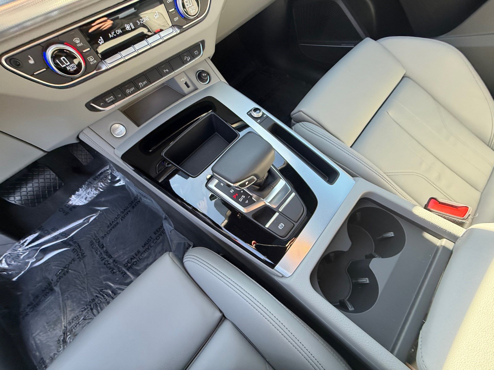 Used 2025 Audi Q5 2.0T Premium Plus AWD/4WD image 15