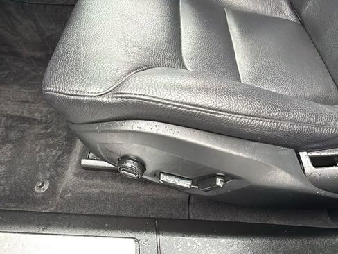 Certified 2023 Volvo XC60 B5 Plus image 25