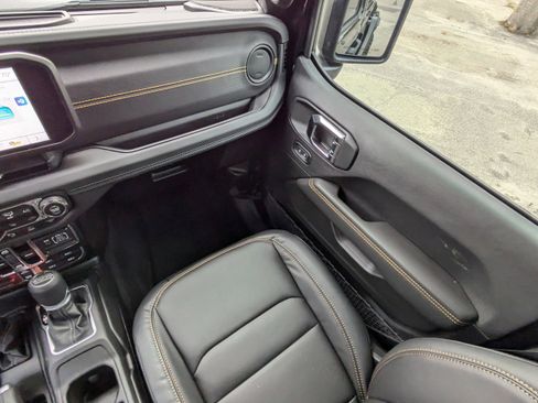 New 2025 Jeep Wrangler Unlimited Rubicon 392 image 18