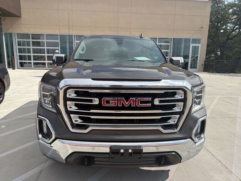 Used 2019 GMC Sierra 1500 SLT w/ SLT Premium Plus Package AWD/4WD image 2