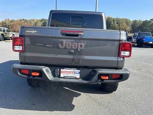 Used 2023 Jeep Gladiator Mojave w/ Cold Weather Group image 8