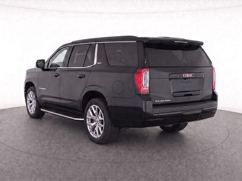 Used 2019 GMC Yukon SLT w/ Open Road Package AWD/4WD image 3