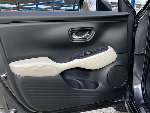 New 2026 Honda HR-V LX image 10