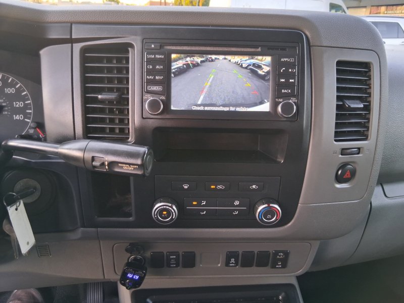 Used 2016 Nissan NV 2500 SV w/ Technology Package RWD image 9