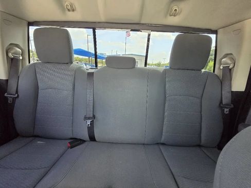 Used 2015 RAM 1500 Classic SLT RWD image 36