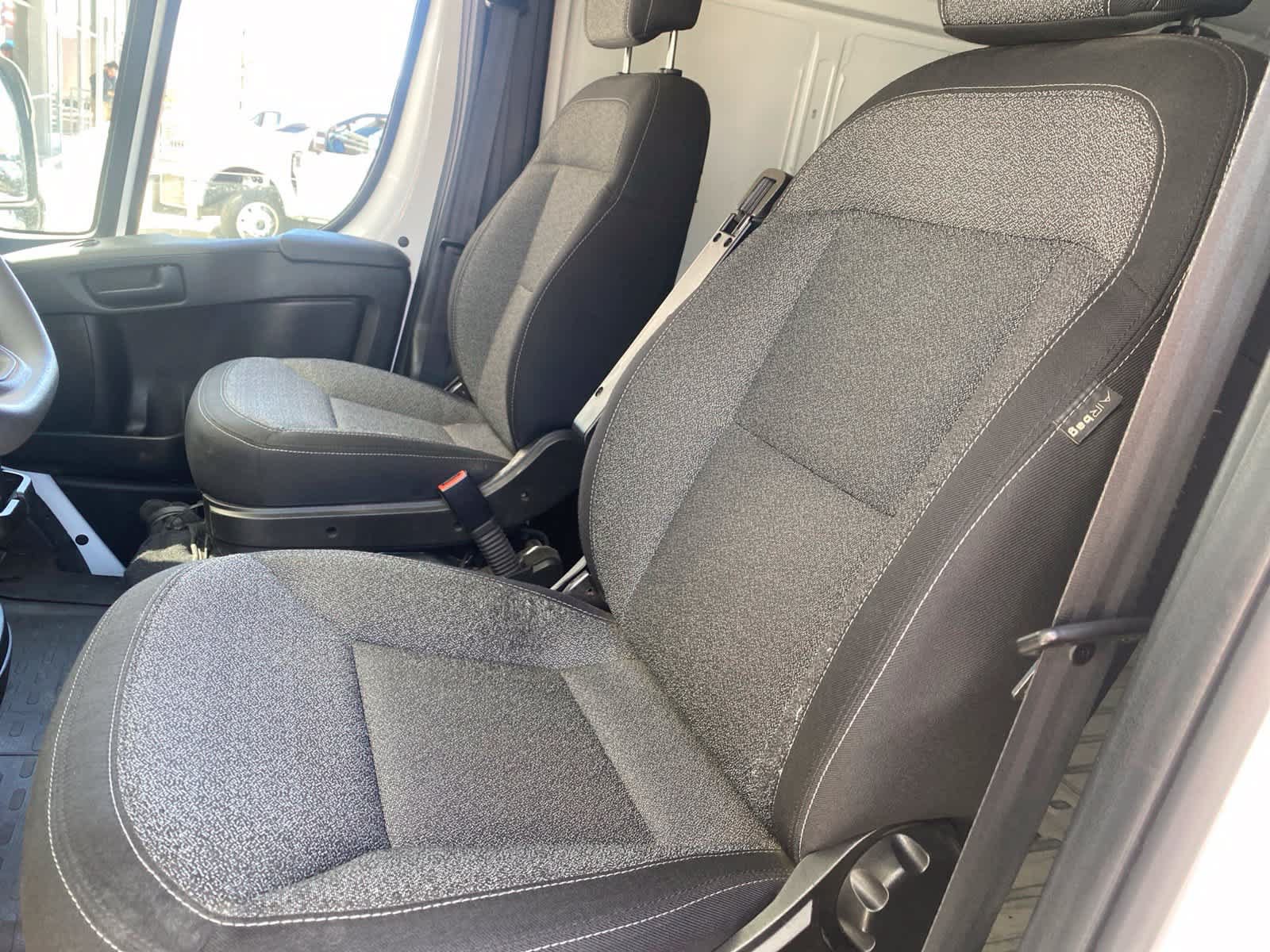 Used 2025 RAM ProMaster 2500 FWD image 11