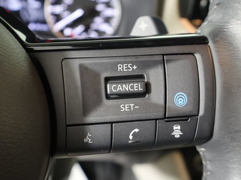 Used 2023 Nissan Rogue SL w/ SL Premium Package FWD image 44