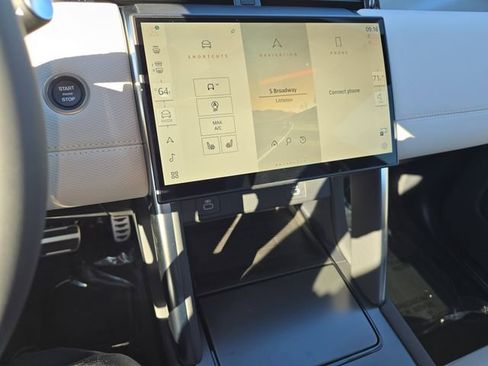 New 2026 Land Rover Discovery Sport Landmark AWD/4WD image 15