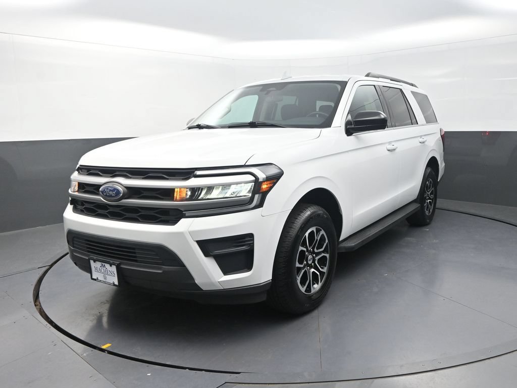 Used 2022 Ford Expedition XL AWD/4WD image 4