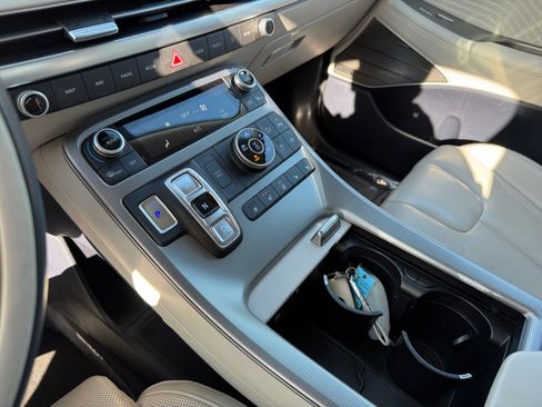 Used 2023 Hyundai Palisade Calligraphy w/ Cargo Package image 13