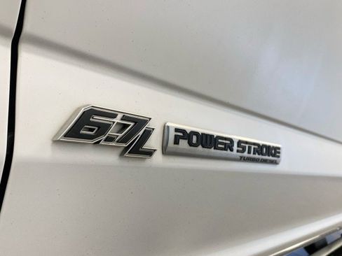 Certified 2022 Ford F350 XLT w/ XLT Value Package image 9