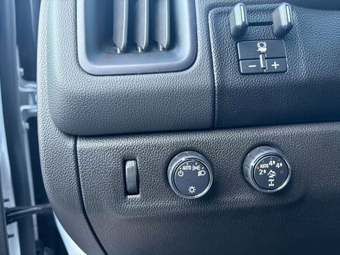 Used 2022 Chevrolet Colorado ZR2 image 16
