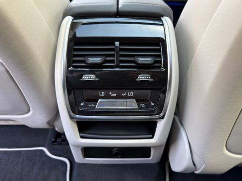 Used 2025 BMW X6 M Competition w/ Executive Package image 16