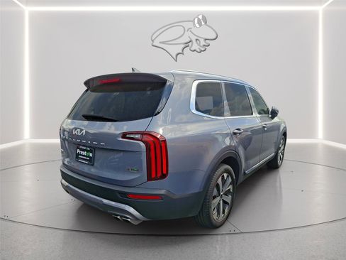 Used 2022 Kia Telluride EX w/ EX Premium Package AWD/4WD image 6