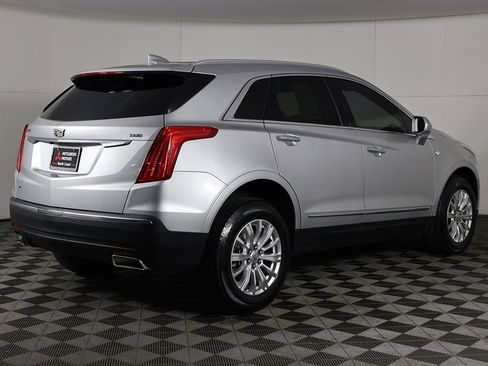 Used 2019 Cadillac XT5 AWD image 8