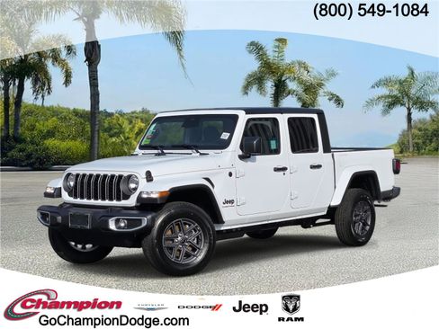 New 2026 Jeep Gladiator Sport image 1