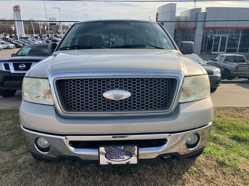 Used 2006 Ford F150 Lariat image 2