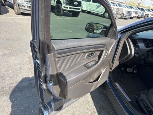 Used 2018 Ford Taurus SHO w/ Driver Assist Package image 17