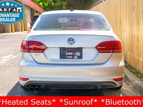 Used 2014 Volkswagen Jetta GLI FWD image 7