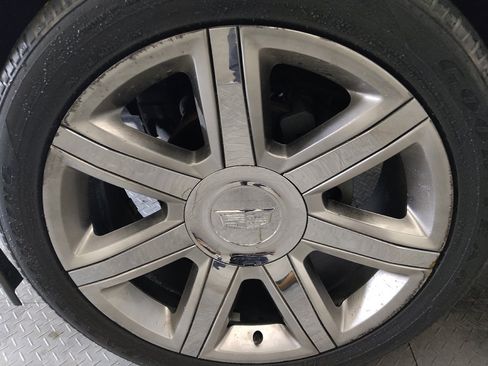Used 2018 Cadillac Escalade Luxury RWD image 31