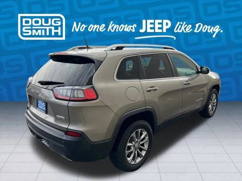 Certified 2019 Jeep Cherokee Latitude Plus w/ Comfort/Convenience Group image 6
