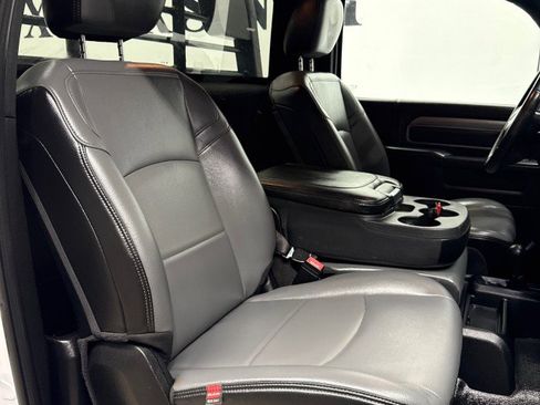 Used 2022 RAM 5500 Tradesman image 25