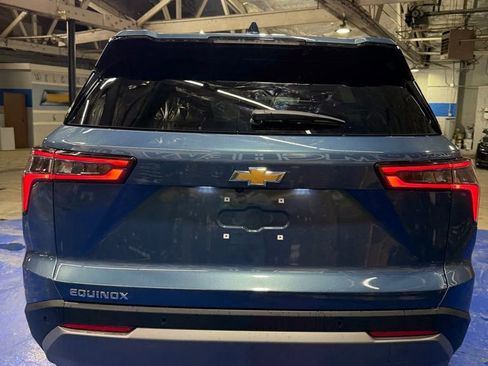 New 2026 Chevrolet Equinox LT image 4