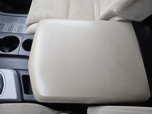 Used 2008 Toyota Sequoia SR5 AWD/4WD image 21