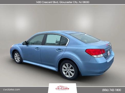 Used 2011 Subaru Legacy 2.5i Premium w/ All-Weather Pkg image 5
