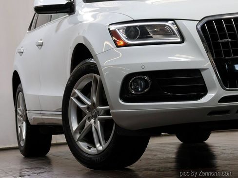 Used 2015 Audi Q5 2.0T Premium Plus w/ Technology Package AWD/4WD image 4